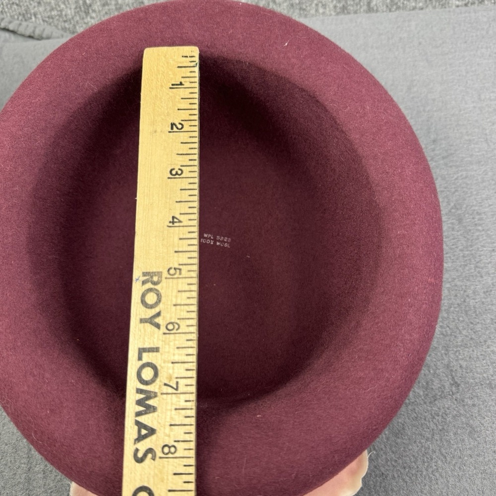 Vintage 100% Wool Felt Cloche Hat Burgundy Wine Black Lace Floral Accent - Picture 6 of 9